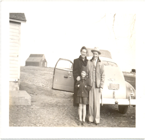 Paul, Katherine, and Priscilla Pudwill at the Farm November 1944
